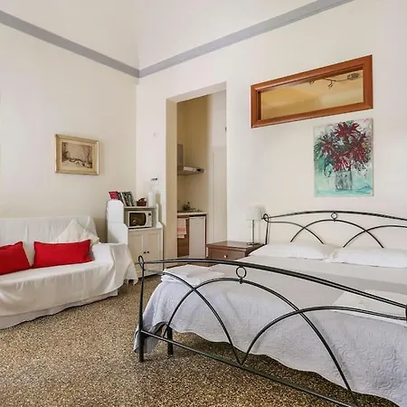 Daire In The Heart Of Florence, Dante, With Private Terrace Floransa